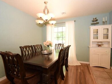 921 Goshawk Dr, Norman, OK 73072 - photo 7