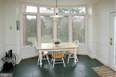 3552 Brandywine St NW, Washington, DC 20008 - photo 4