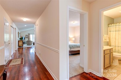 34 Gray Wolf Ln, Hendersonville, NC 28792 - photo 3