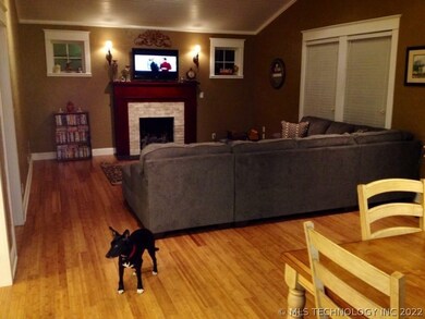 817 N Choctaw Ave, Claremore, OK 74017 - photo 7