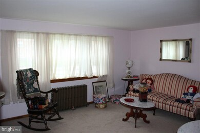 644 Highland Ave unit 38, Gettysburg, PA 17325 - photo 4