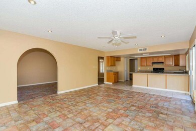 virtual-tour-192784-05