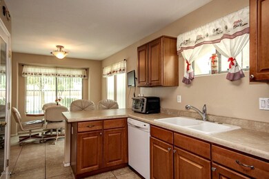 Plenty of Cabinets