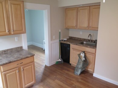 546 E 6th St unit 3, Boston, MA 02127 - photo 3