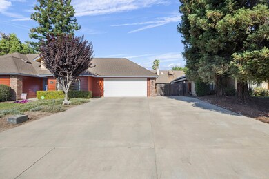4 - Garage & RV parking