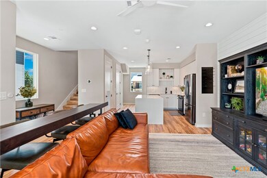 1208 N Academy Ave unit 3201, New Braunfels, TX 78130 - photo 7