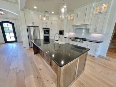 5003 Mohawk Ct, Granbury, TX 76049 - photo 5