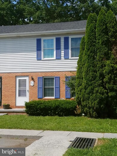 236 Nottoway Dr, Stephens City, VA 22655 - photo 2