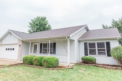 1004 Abbey Ln, Bluffton, IN 46714 - photo 2