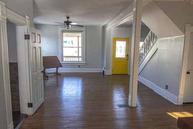 fair ave living room