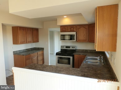 418 Morgan St, Inwood, WV 25428 - photo 5