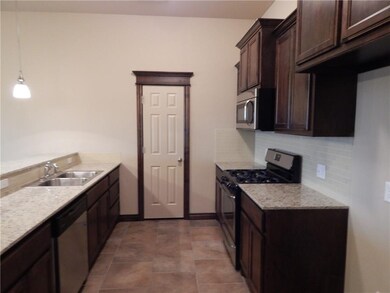 18118 Manera Way, Edmond, OK 73012 - photo 6