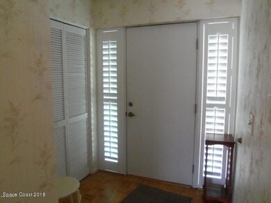 Front door/Foyer