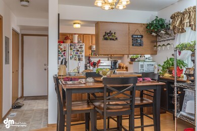 Dining_Kitchen 7116-FULL