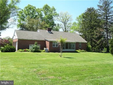 211 Marlton Rd, Pilesgrove, NJ 08098 - photo 3