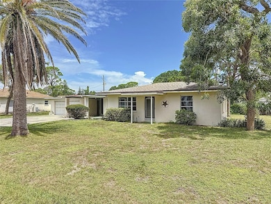 1432 Poinciana RoadVenice, FL 34293 front view