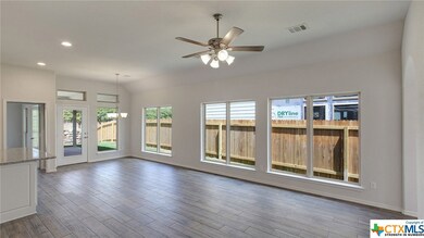 545 Lacey Oak Loop, San Marcos, TX 78666 - photo 7