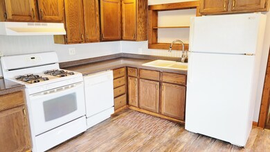 213 S Main St, Etna Green, IN 46524 - photo 3