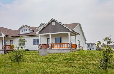 9765 Regatta Ln, Johnston, IA 50131 - photo 3