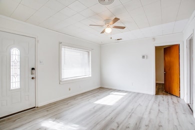 2604 2nd Place, Lubbock, TX 79415 - photo 2