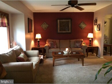 23 S Chestnut Ct, Perkasie, PA 18944 - photo 3