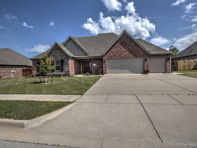 5610 Nottingham Place, Bartlesville, OK 74006 - photo 3