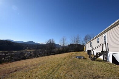 18 Overlook Dr, Leicester, NC 28748 - photo 2