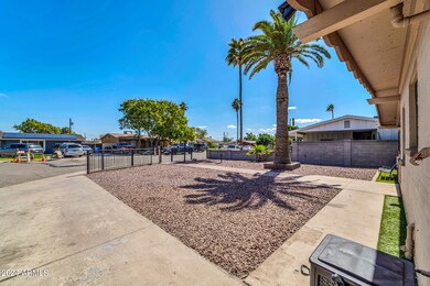 2212 N 50th Ave, Phoenix, AZ 85035 - photo 4