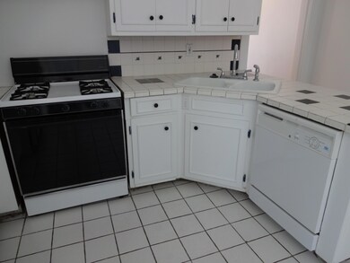Kitchen 3