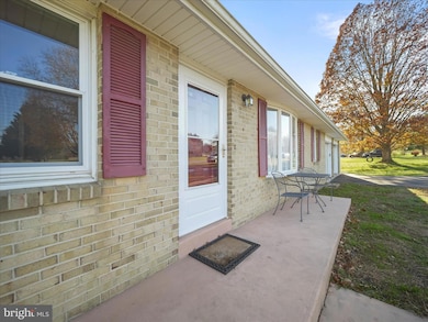 6527 Morningside Ct, Middletown, MD 21769 - photo 3