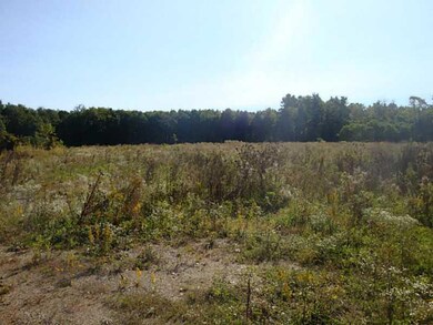 140 Mckenney Rd, Saco, ME 04072 - photo 2