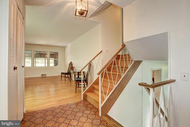 4504 Bestor Dr, Rockville, MD 20853 - photo 2