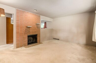 K_291_Highfield_Dr004