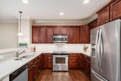 004_f_R 3175 Tremont Rd 012-