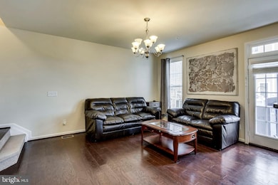 25250 Orchard View Terrace, Chantilly, VA 20152 - photo 7