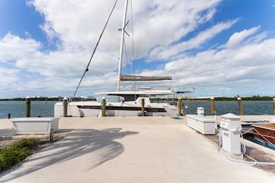 5950 Peninsular Ave_1oakstudios_06