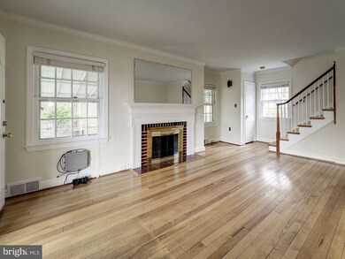 1006 Chillum Rd, Hyattsville, MD 20782 - photo 3