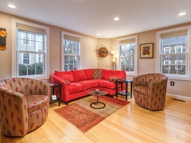 58 Purchase St, Newburyport, MA 01950 - photo 4