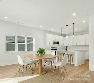 141 Quail Hollow Dr, Kings Mountain, NC 28086 - photo 3