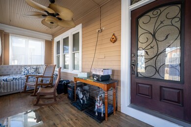 Enclosed Porch 1