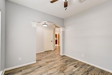 25910 Oakridge Forest Ln, Spring, TX 77386 - photo 3