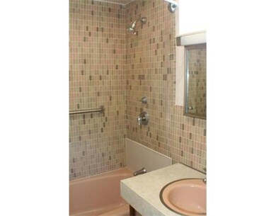 Executive House unit 708, Worcester, MA 01609 - photo 5