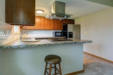1269 Bosworth Sq. So