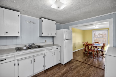 935 Keenon Rd, Harrodsburg, KY 40330 - photo 7