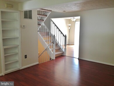 3 Hunt Cup Cir, Owings Mills, MD 21117 - photo 2