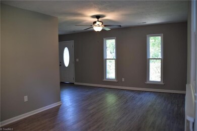 217 Ravenwood Ct, King, NC 27021 - photo 4