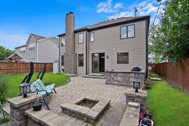 430 N Walnut St, Elmhurst, IL 60126 - photo 6