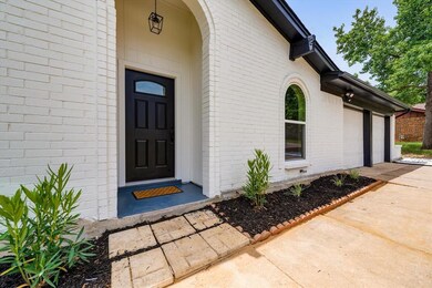 912 Stratford Dr, Bedford, TX 76021 - photo 4