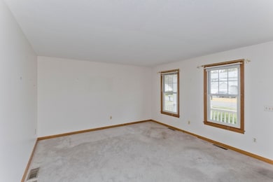 86 Beveridge Blvd, Westfield, MA 01085 - photo 4
