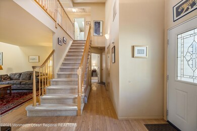 STAIRWAY TO SECOND LEVEL